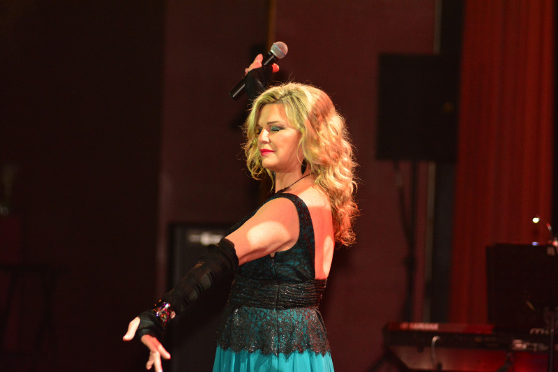 Jeane Manson au Casino Du Liban